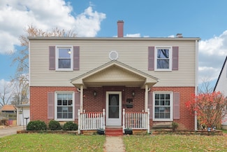 610 Maple Dr, Buffalo Grove, IL 60089