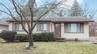 3504 Burchfield Dr, Lansing, MI 48910