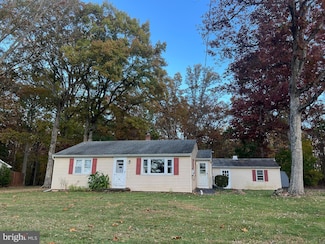 3183 Bedminster Rd, Ottsville, PA 18942