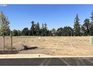 1523 NW Adelaide St Unit 37, McMinnville, OR 97128