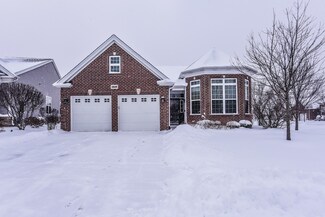 1059 Arcadia Dr, Elgin, IL 60124