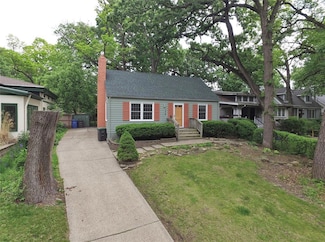 1427 Forestdale Dr, Des Moines, IA 50311