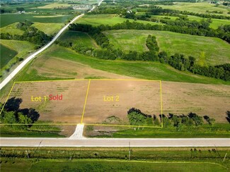 18689 County Road R45, New Virginia, IA 50210