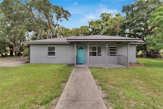 102 Chauncey Ave, Bradenton, FL 34208