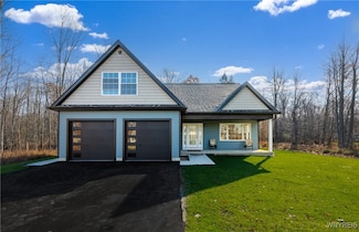 595 Seneca Rd, Angola, NY 14006