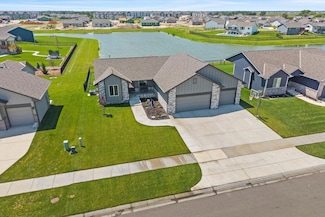 10909 W Cedar Ln, Maize, KS 67101