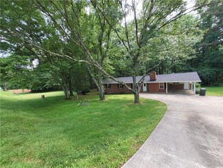 6707 Campground Rd, Cumming, GA 30040