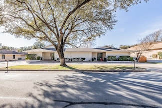 4605 Ranch View Rd, Fort Worth, TX 76109