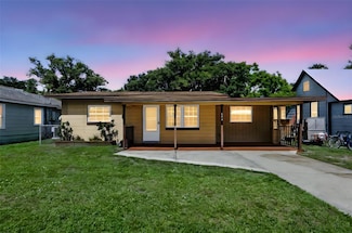 606 Ohio Ave, Saint Cloud, FL 34769