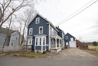 22 Church Ave, North Berwick, ME 03906