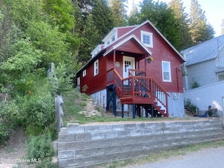 118 Faye St, Mullan, ID 83846