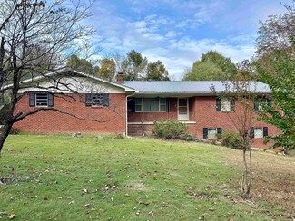 2004 Greensboro Rd, Jonesboro, AR 72401