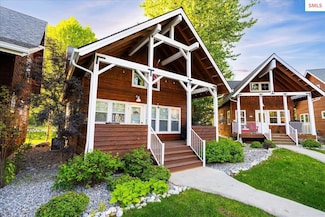 232 Pomrankey Ln, Dover, ID 83825