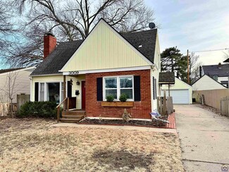 3009 SW Huntoon St, Topeka, KS 66604