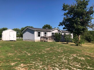 23330 Lawrence 1231, Aurora, MO 65605
