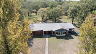 7457 S 105th St E, Braggs, OK 74423