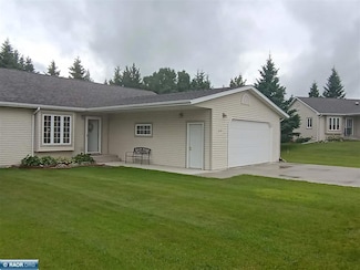 612 Whiteside Ave, Buhl, MN 55713