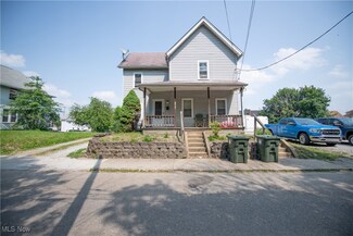 514 Lawn Ave NW, Canton, OH 44708