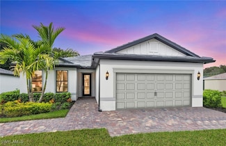 3922 E Hampton Cir, Alva, FL 33920