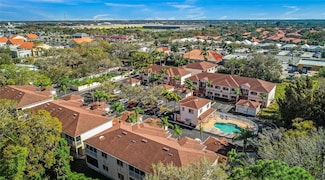 3958 Mediterranea Cir Unit 411, Sarasota, FL 34233