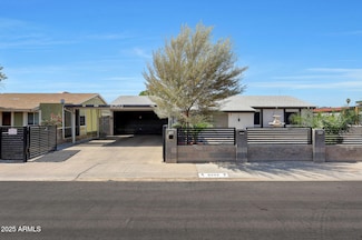 8202 W Turney Ave, Phoenix, AZ 85033
