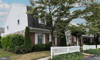 129 W Vine St, Camp Hill, PA 17011