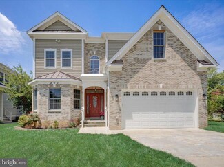 207 Battle St SW, Vienna, VA 22180