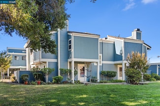 902 Bacchus Unit 5, Hercules, CA 94547