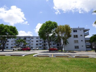 1221 SW 122nd Ave Unit 212, Miami, FL 33184