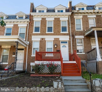 3028 Park Place NW, Washington, DC 20001