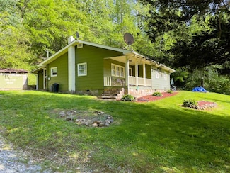 1442 Old U S 129, Robbinsville, NC 28771