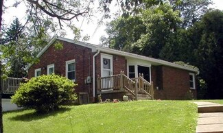 102 Shanahan Rd, Butler, PA 16001