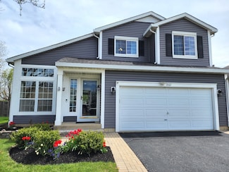 1063 S Pleasant Hill Gate, Waukegan, IL 60085