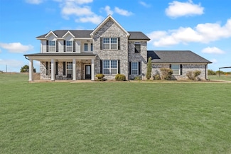 788 W Canyon Creek Ln, Weatherford, TX 76087
