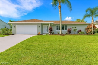 1004 SW 51st Terrace, Cape Coral, FL 33914