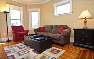 121 Fellsway W Unit 3, Medford, MA 02155