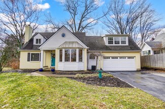 4709 Belleview Ave, Blue Ash, OH 45242