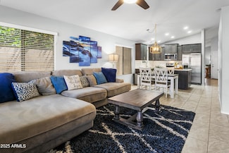 4704 E Melinda Ln, Phoenix, AZ 85050