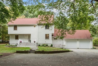 179 S Main St, Sherborn, MA 01770