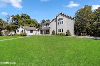 1042 Maxim Southard Rd, Howell, NJ 07731