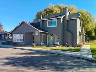 1426 E Sharons Loop, Nampa, ID 83686