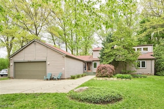 2482 Euclid Heights Blvd, Cleveland, OH 44106