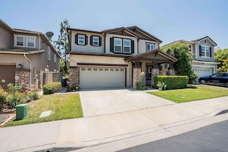 236 Galway Ln, Simi Valley, CA 93065