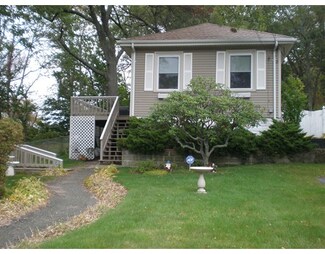 221 Jenness St, Lynn, MA 01904