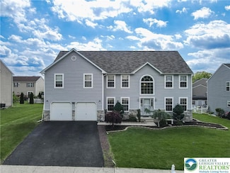 1692 Windmill Ln, Breinigsville, PA 18031