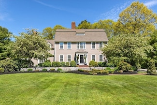 40 Judges Hill Dr, Norwell, MA 02061