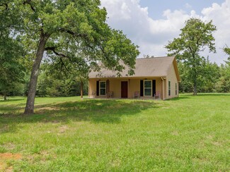 552 Country Road 331 Rd, Milano, TX 76567