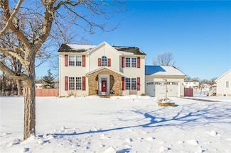 33 Hazel Bark Run, Rochester, NY 14606