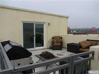 115 Soco Dr Unit 10, Fullerton, CA 92832