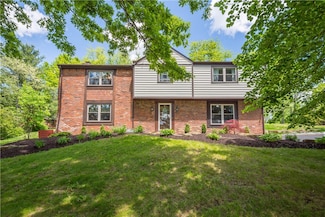 2507 Corteland Dr, Pittsburgh, PA 15241